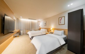 트윈 룸(Twin Room)